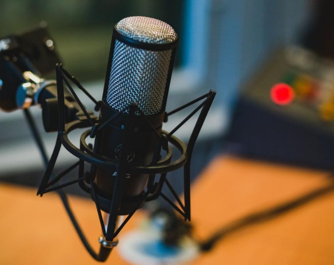 AI Voice Generation Services